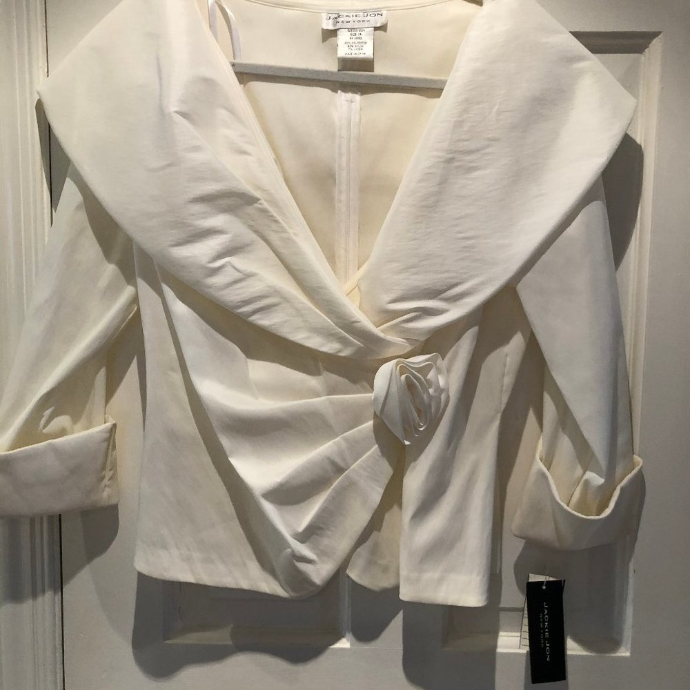 NWT Jackie Jon White Blouse Size 14